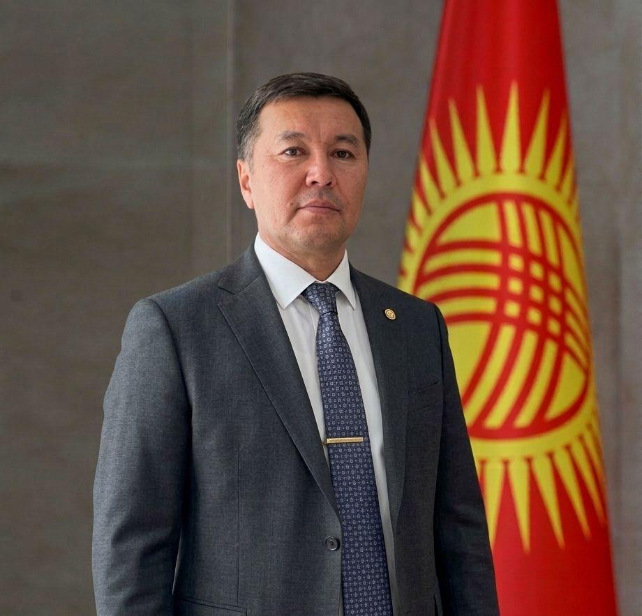 Решением Совета директоров ОАО «Кыргызнефтегаз» председателем Правления Акционерного общества избран Самсаалы Четимбаев.